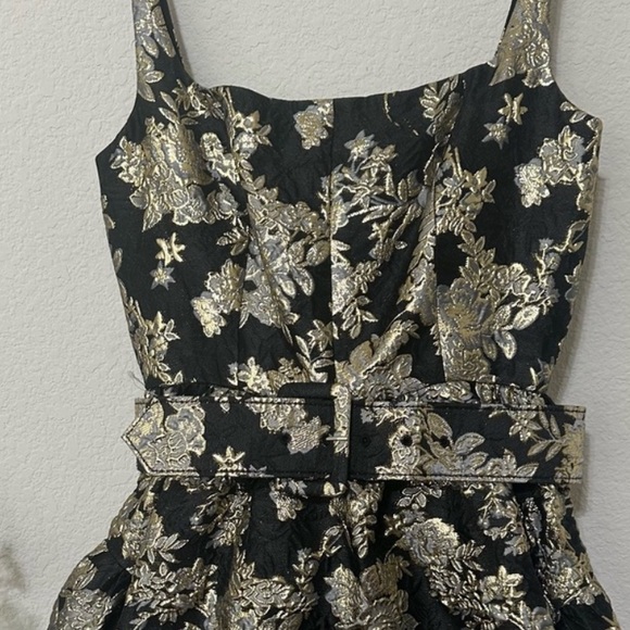 NWT Antonio Melani Morgan
Sleeveless Square Neck Jacquard
A-Line Midi Dress - Picture 10 of 14